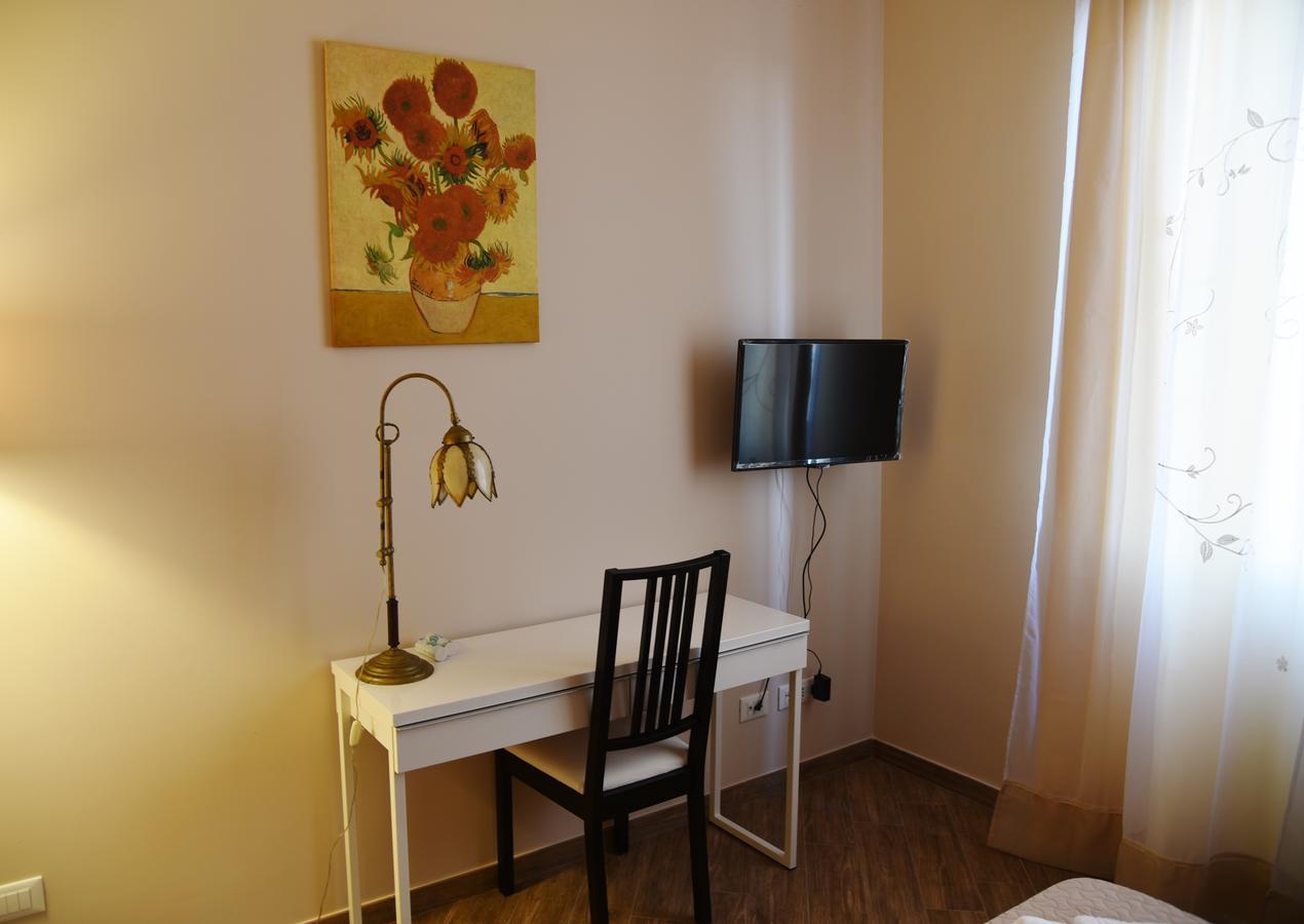 Fabio Guest House Deluxe Roma Exterior foto